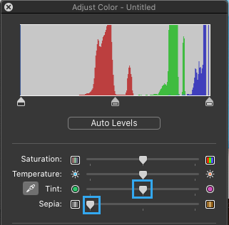 Экран регулировки цвета в приложении предварительного просмотра на Mac