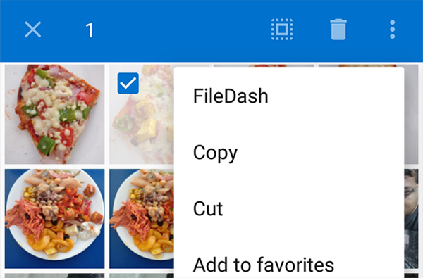 Перемещайте изображения на SD-карту с помощью приложения для управления файлами.