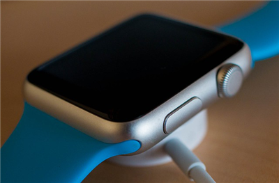 Зарядите Apple Watch
